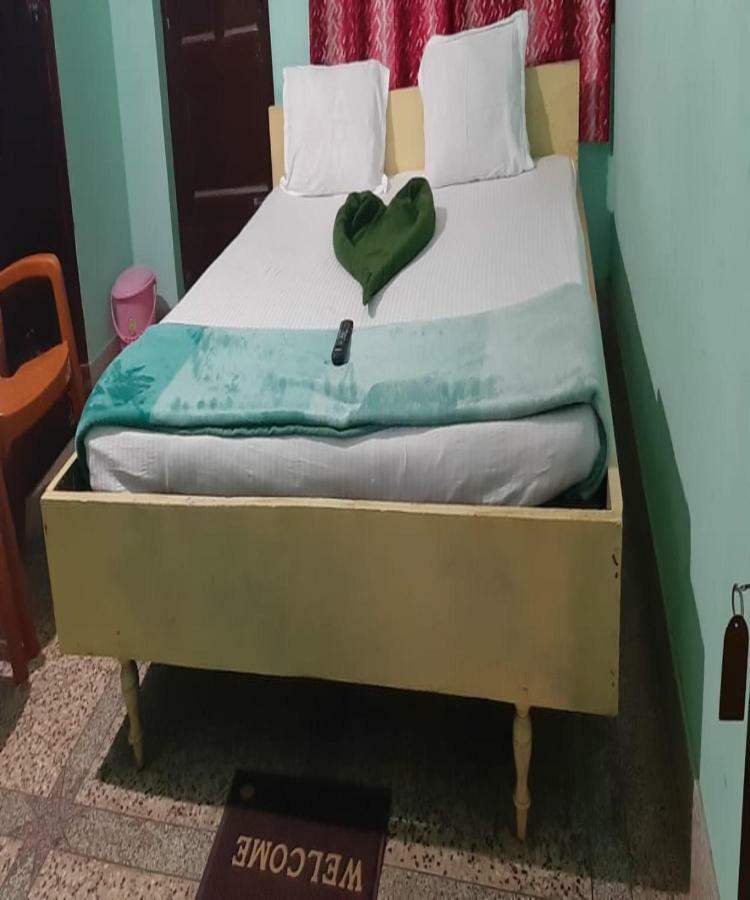 Goroomgo Tapati Villa Puri Dış mekan fotoğraf